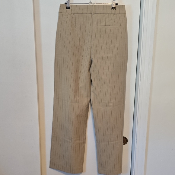 Old Navy Wide Leg Trousers - Picture 3 of 6